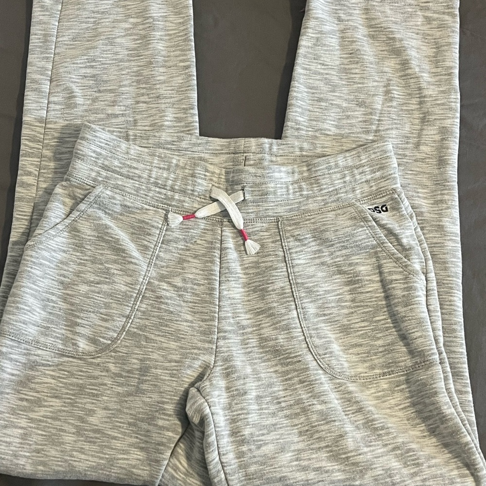 Lightweight sweats